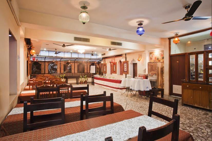 Oyo 9900 Hotel Pioneer Plaza Jodhpur  Luaran gambar