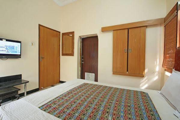 Oyo 9900 Hotel Pioneer Plaza Jodhpur  Luaran gambar