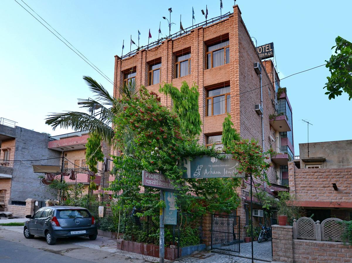 Oyo 9900 Hotel Pioneer Plaza Jodhpur  Luaran gambar